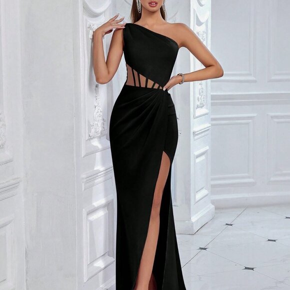 Black Elegant Women's One Shoulder Waist Hollow Out Front Slit Party Dress - Picture 5 of 7